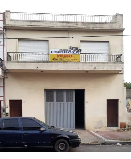 Venta En Block Piso + Galpón + Fondo Libre