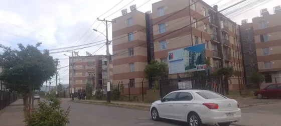 Vendemos Amplio Departamento En Altos Del Estero