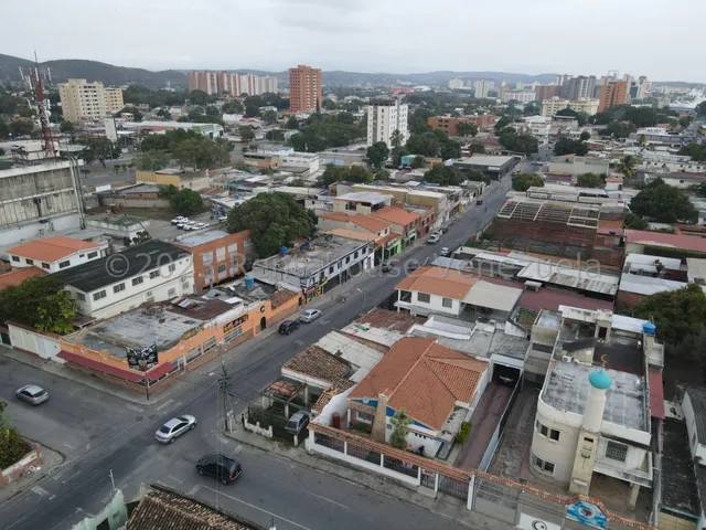 Maritza Lucena Vende Una Casa Ideal Para Quienes Buscan Comodidad Y Ubicación Al Este De Barquisimeto, Cocina Integrada, Cómodas Habitaciones, Patio, Tanque Subterráneo.