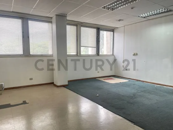 ¡alquila Oficina De 35 M²  En Macaracuay!
