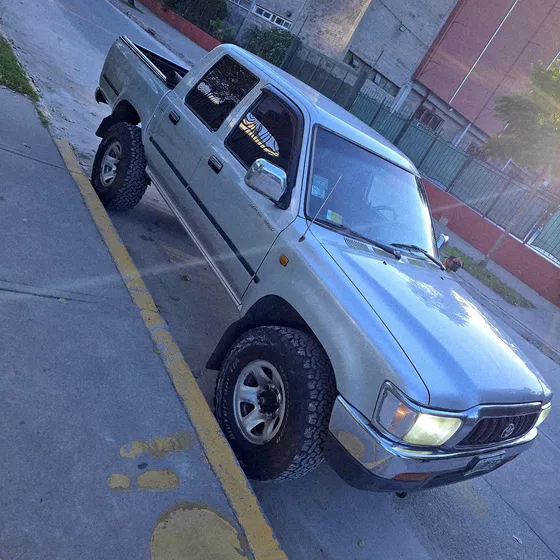 Toyota Hilux 3.0 D/cab 4x4 Sr