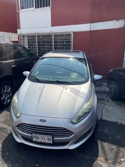 Ford Fiesta 1.6 Se Hchback At