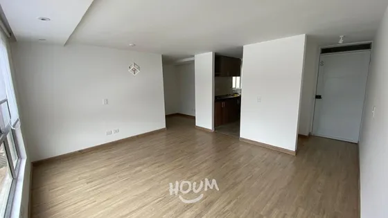 Apartamento En La Esmeralda.. 3 Habitaciones, 61 M², Id: 149702