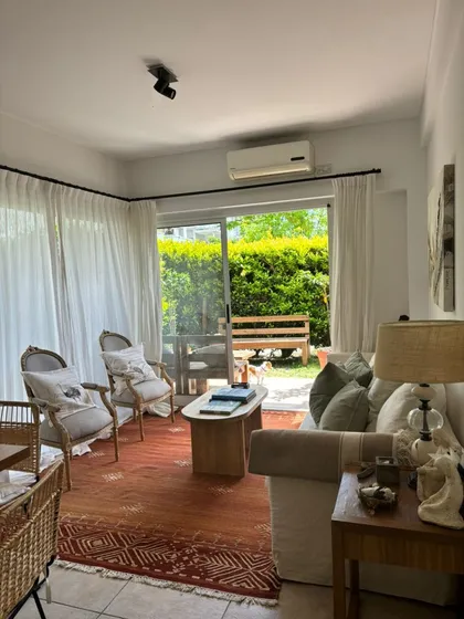 La Mora, Departamento 2 Dormitorios En Planta Baja