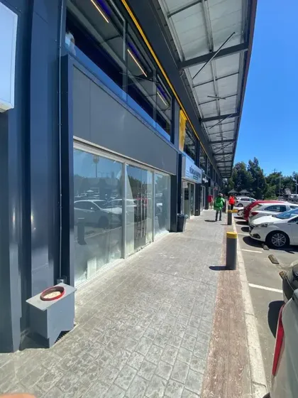 Arriendo Ultimo Local Comercial 72m2  Strip Center Curauma