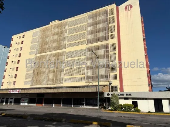 Bray Montoya Alquila Espectacular Apartamento En Zona Oeste De Barquisimeto Fácil Acceso A Comercios Y Av Principales Con Vigilancia Las 24 Horas Gas Directo Cocina Equipada 2#5#1#1#2#9#4 Bray Montoya