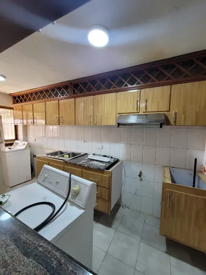 Se Alquila Comodo Apartamento Y Amplio En La Floresta Maracay