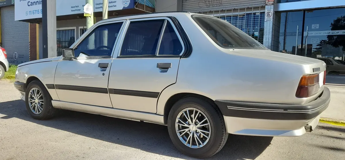 Renault R 18 TX 2.2 NAFTA5642880643983155217