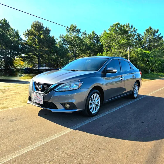 Nissan Sentra 1.8 Advance