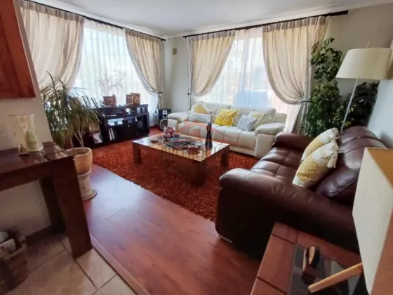 Lomas De Lo Aguirre - Arriendo Con Compromiso Compra