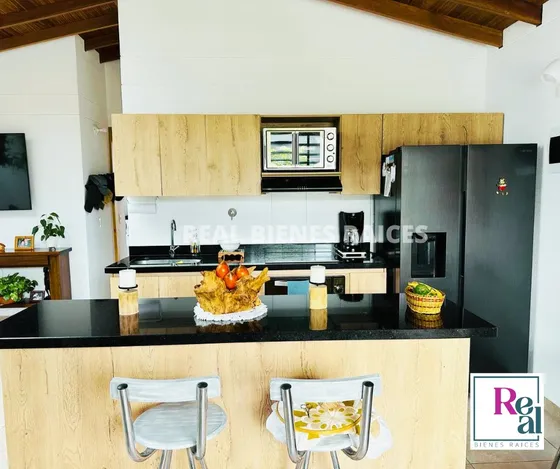 Casa En Venta  La Ceja, Antioquia | $393 Millones (negociables)
