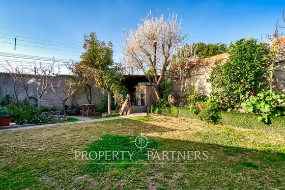 Venta De Hermosa Y Amplia Casa En Peñalolén, Barri...