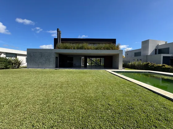 Hermosa Casa A Estrenar En Venta En Terravista