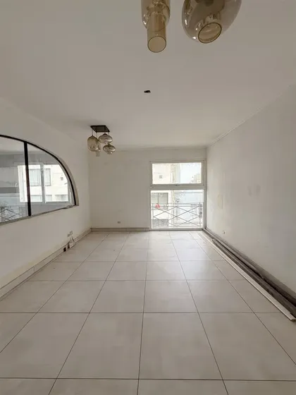 Duplex/hostal En Venta De 7 Dorm. En Santiago