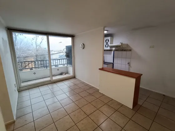 Departamento En Arriendo 3 D Y 1 B Condominio Calle Victoria