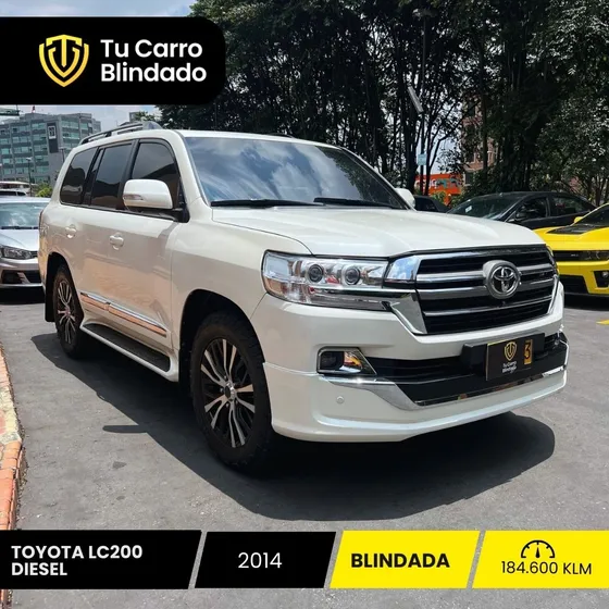 Toyota Land Cruiser 4.5 Imperial Lc200 Diésel