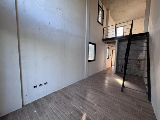Oficinas En Alquiler Tipo Loft A Estrenar Banfield