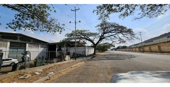 Se Alquila Galpon 500 M2 Zona Industrial2 Barquisimeto