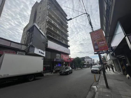 Venta De Oficina Moron Centro 