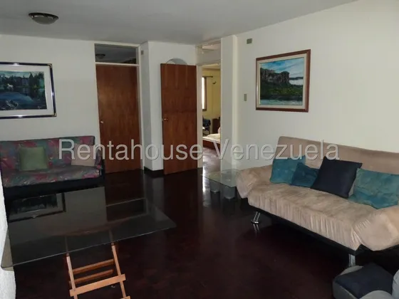 ¡¡excelente Apartamento De 128mt2 Potencial Gigantezco Para Remodelación Y Revalorización! Excelente Edificio Y Ubicación Privilegiada ¡¡ Negociable !! - Santa Eduvigis - Luis Gomez - Mls #25-12054