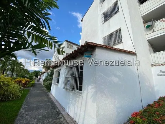 Apartamento En Venta En Palo Negro Planta Baja. Ljsa 25-21535