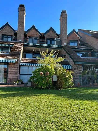 Departamento 3 Ambientes Con Amarra En Venta - Bahía Del Sol, Punta Chica