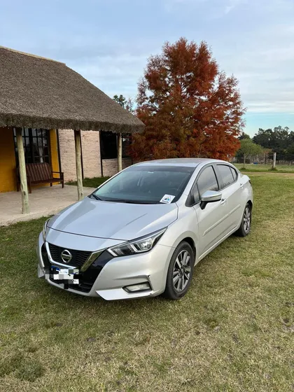 Nissan Versa 1.6 Advance