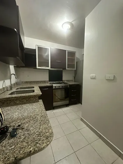 Apartamento En Alquiler Residencia Sinamaica