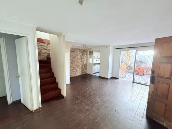 Casa En Venta En Villa Santa María, Maipú