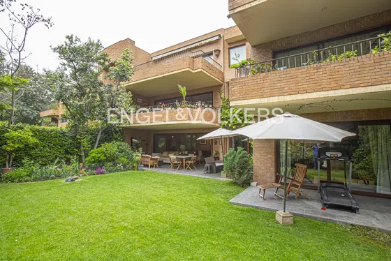 Venta Departamento Con Jardín San Damián