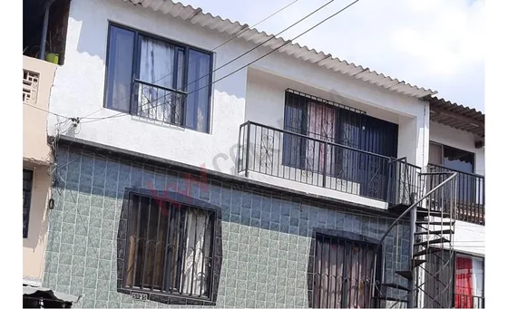 Venta Casa Tres Pisos Independientes, Barrio Olaya Herrera Oportunidad De Inversion