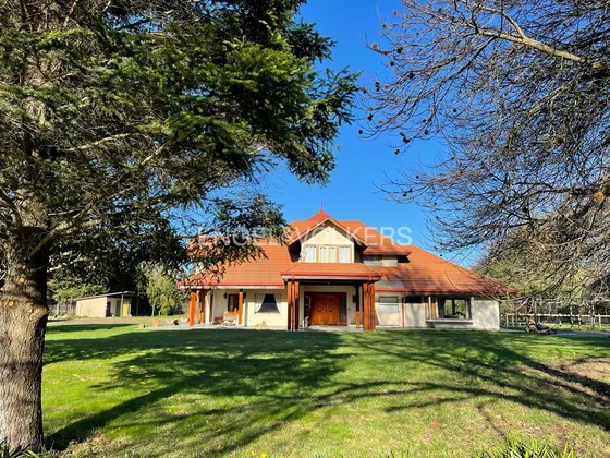 Parcela Con Casa En Renaico.