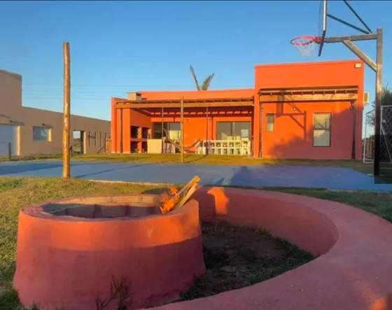 Casa De 6 Ambientes En San Clemente Del Tuyu