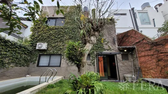 Venta De Casa 3 Ambientes Con Piscina En Barracas
