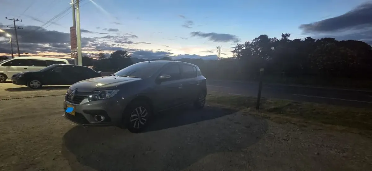 Renault Sandero 1.6 Zen