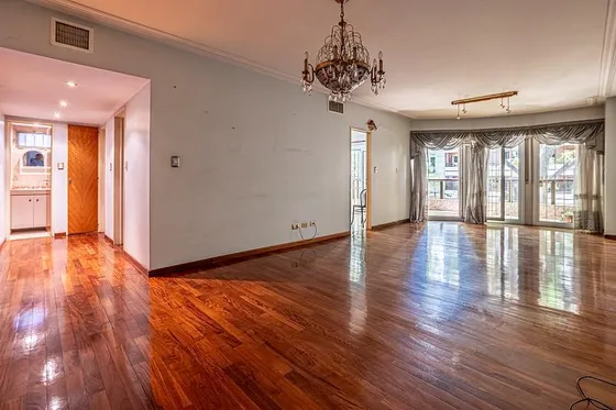 Venta Departamento 4 Ambientes C/dep Piso Cochera Doble Caballito