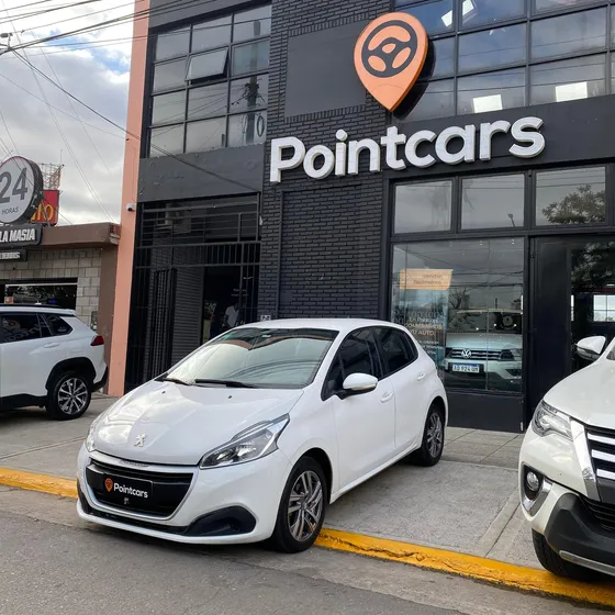 Peugeot 208 1.6 Active