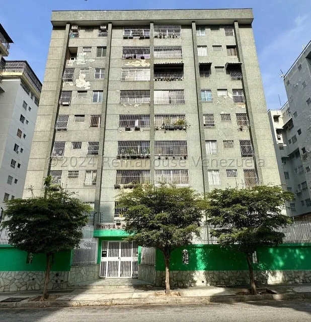 Apartamento En Venta En La Urbina Mls #25-4700