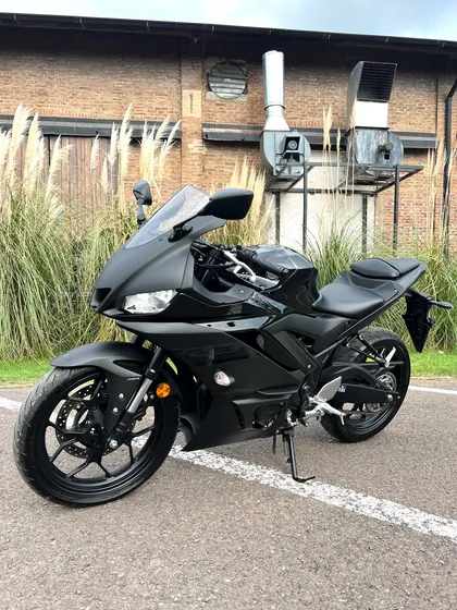 Yamaha Yzf R3/ 2023/ Inmaculada/ 700 Km/