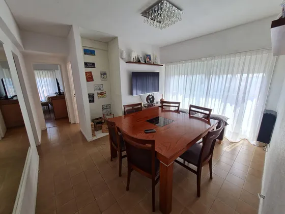 Departamento 3 Ambientes Con Balcon Al Frente