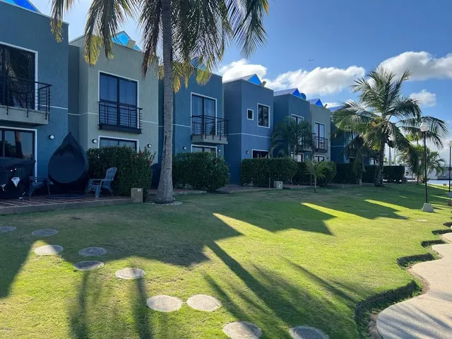Town House Higuerote Puerto Encantado