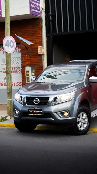 Nissan Frontier 2.8 Dte Cab Doble Xe Aa 4x4