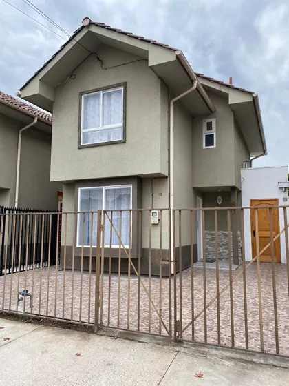 Venta Casa De 2 Pisos En La Cruz