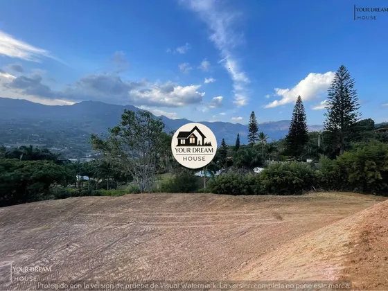 Hermoso Lote A 3 Minutos De La Autopista En Parcelación Con Una Increible Vista. Lote Con Vista Cerca A La Autopista. Lote En Copacabana. Lote Cerca Al Pueblo. Lote Plano
