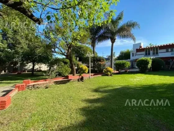 Quinta En Venta En Monte Grande