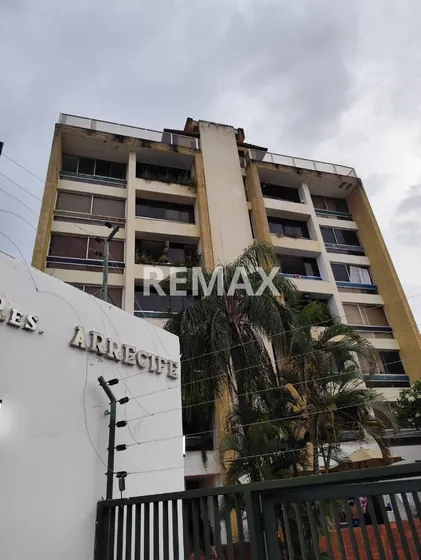 Apartamento En Venta, Urbanización Caribe.