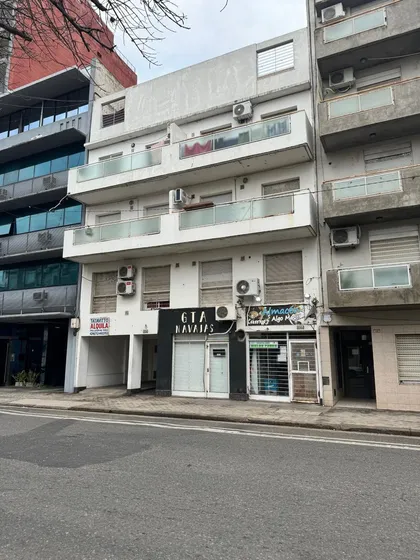 Oportunidad Departamento Y Cochera U$s 43.000!!!  