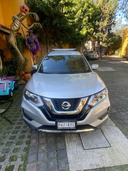 Nissan X-trail 2.5 Sense 3 Row Cvt