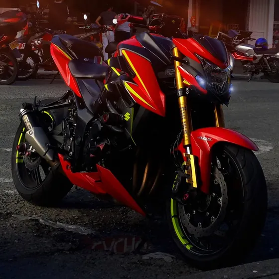 Suzuki Gsx-s 750