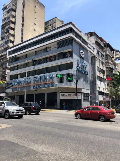 Ha- Alquiler De Oficina En Avenida Urdaneta 5-f